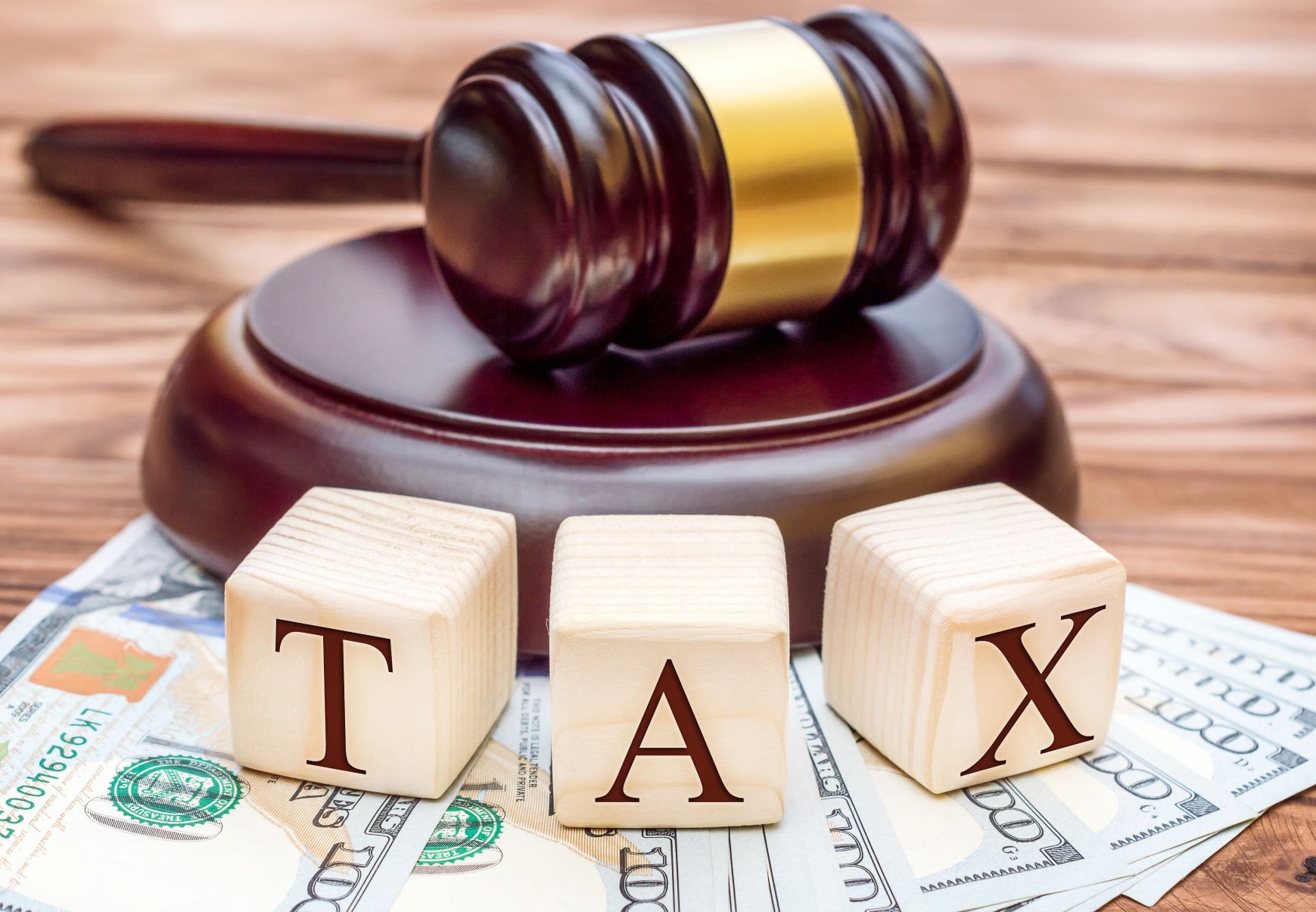 香港税務局が困窮している個人及び企業に対して分割納付による納税に関連する追徴課税を免除（2022年更新版）