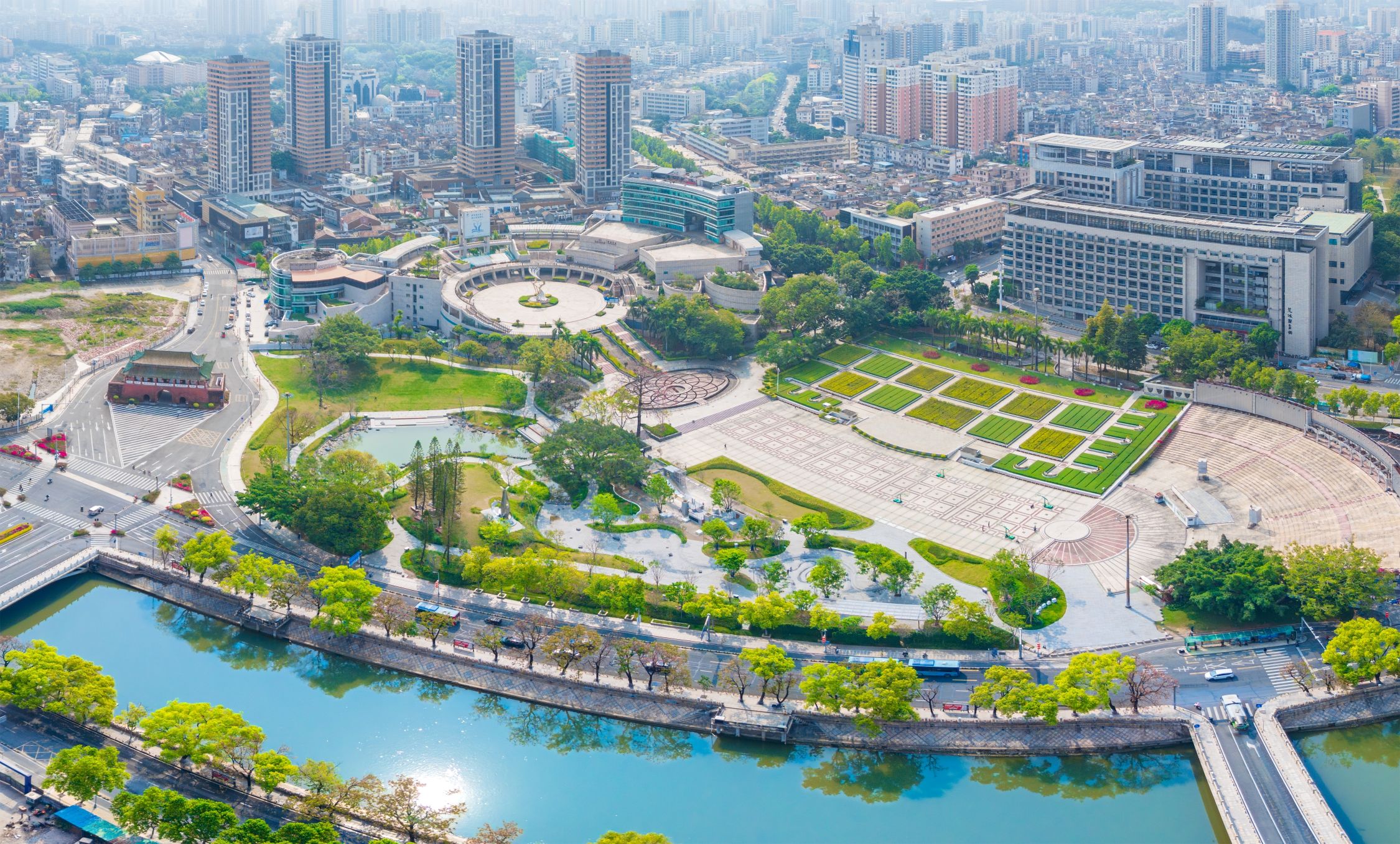 中国・東莞市商業貿易企業への優遇政策36条について